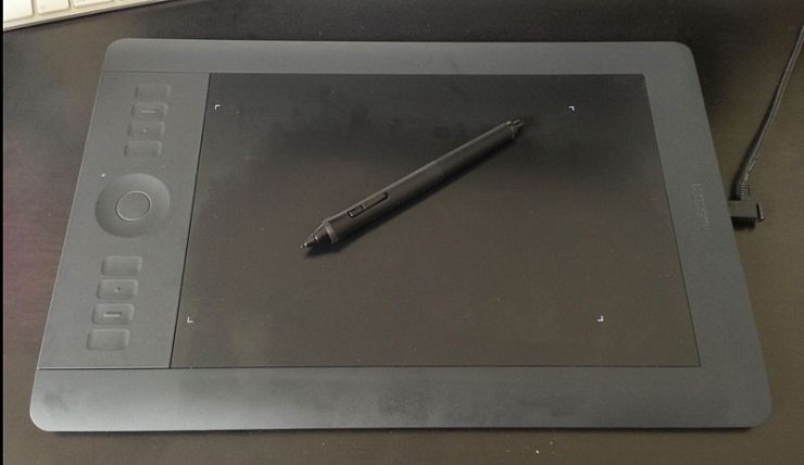 800px-tablette_graphique_wacom_intuos_5